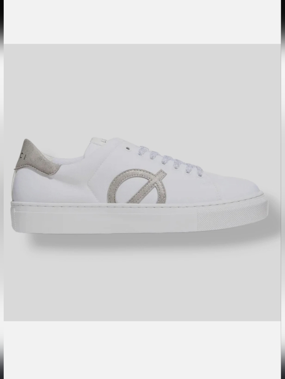 NWOT LOCI "Nine" Low Top Vegan Sneakers EU 38. US 7